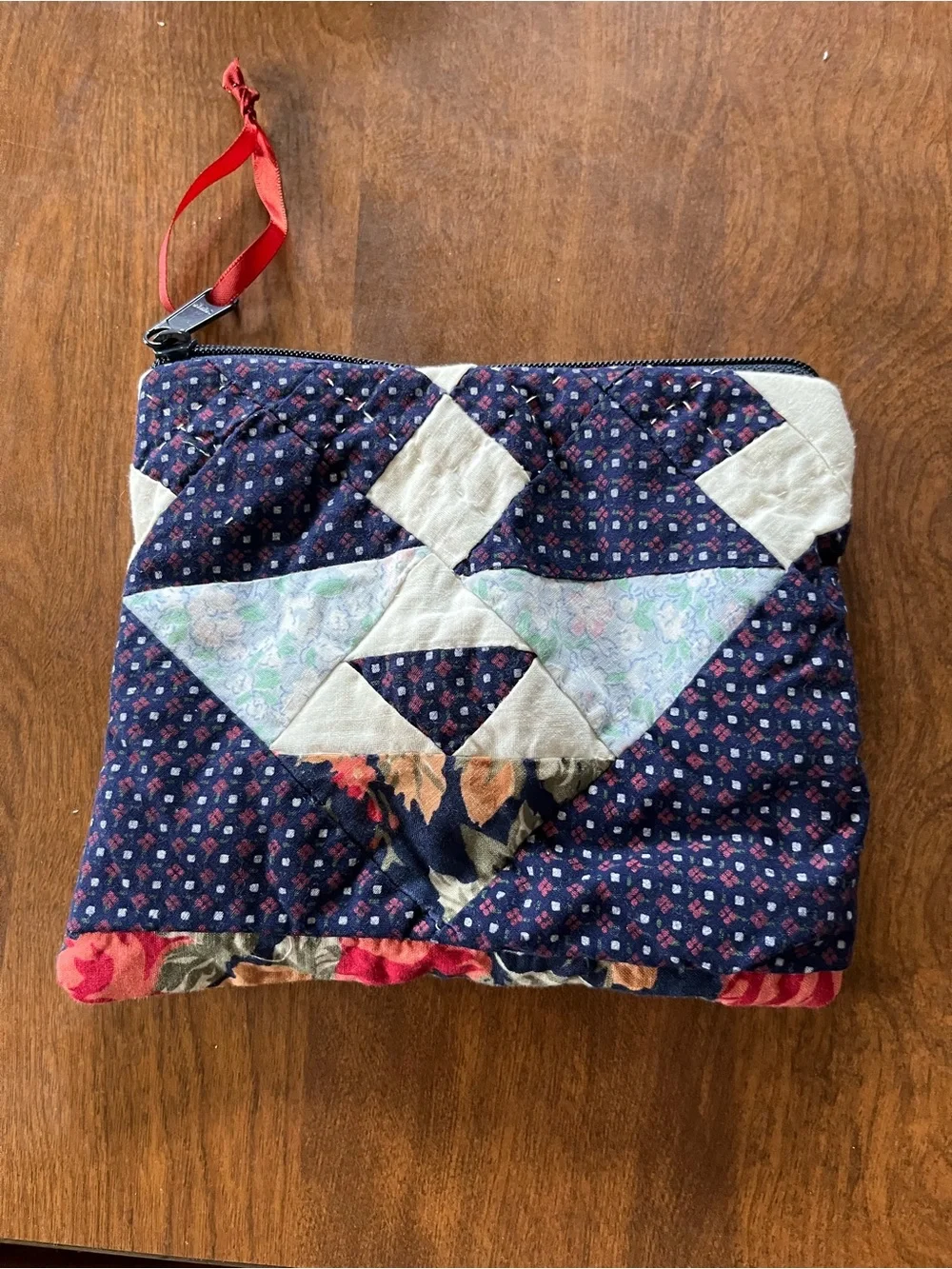 Quilted Patchwork Wristlet Cosmetic Pouch in Navy, Cream & Red
